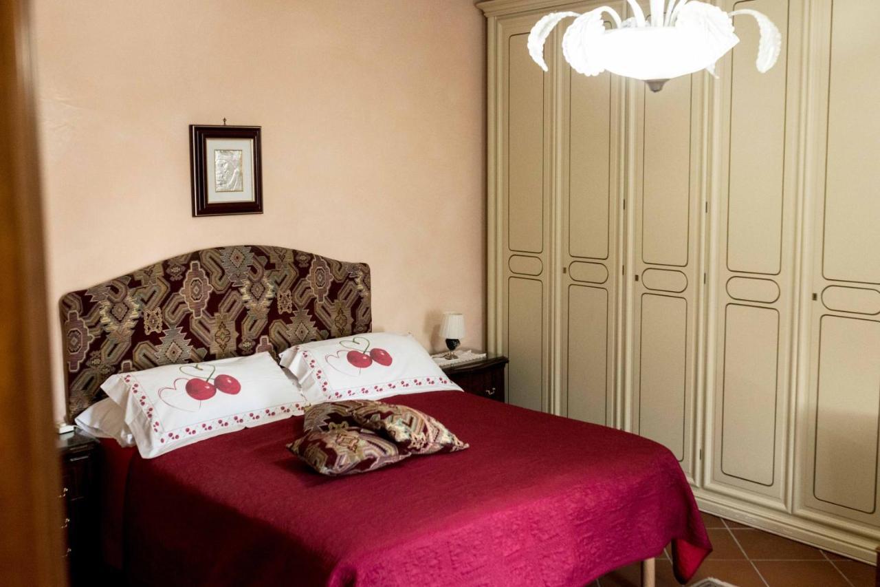 Villa Ida Bed & Breakfast Terracina Bagian luar foto