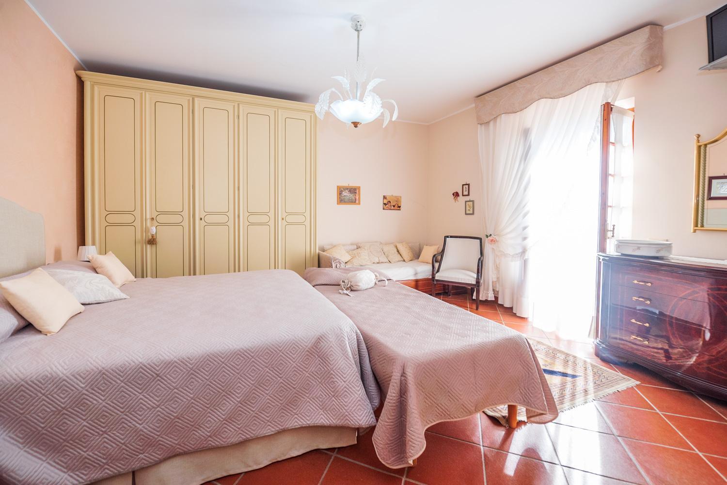 Villa Ida Bed & Breakfast Terracina Bagian luar foto