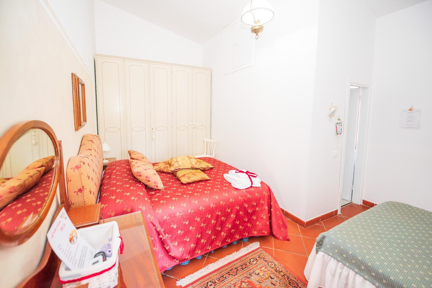 Villa Ida Bed & Breakfast Terracina Bagian luar foto